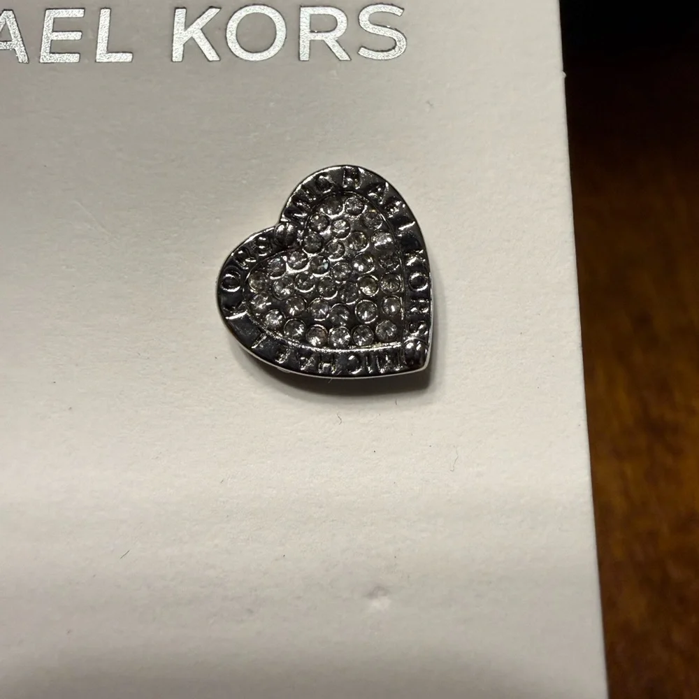 NEW Michael Kors Silver color Stud Heart Shape logo stones earrings